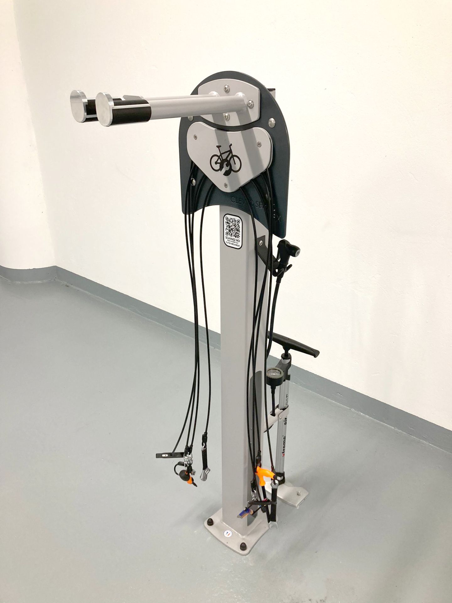 Totem de réparation, gonflage vélo IFIX-S_2