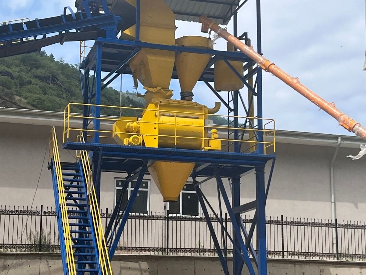 Centrale à béton 60 m³ - Malaxeur à double arbre 1500L - Silo 60 tonnes - Automatisation incluse_2