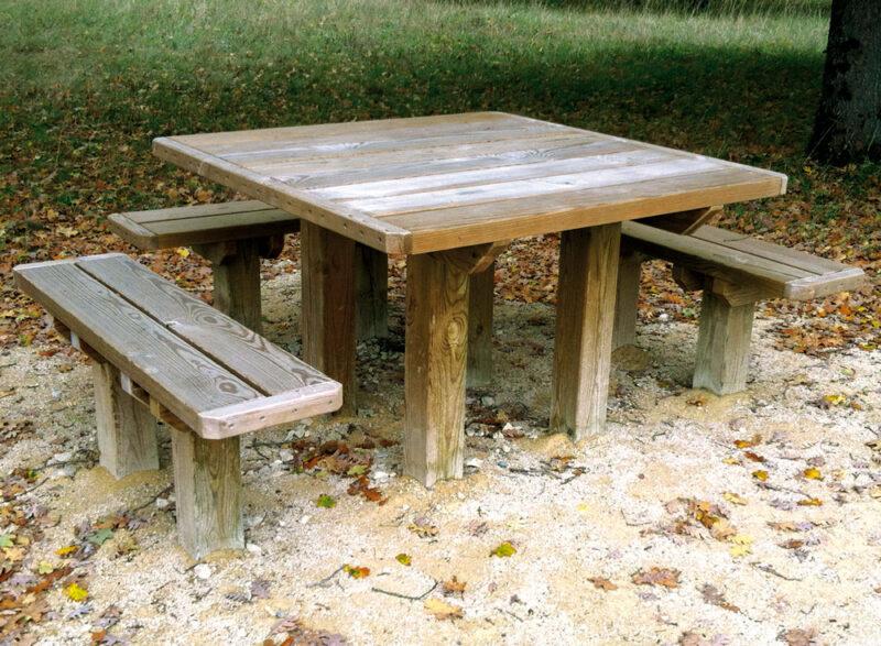 Table Pique Nique Accès Pin traité autoclave classe 4 - Pieds et traverses section 120 x 120 mm - Lames table et banc section 45 x 145 mm - Format 1200 x 1200 mm_2
