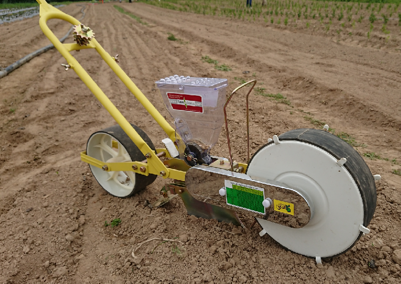 Semoir manuel : 3 modèles de semoirs manuels modulables de 1 à 7 rangs - Mono rang, 9 Kg_2