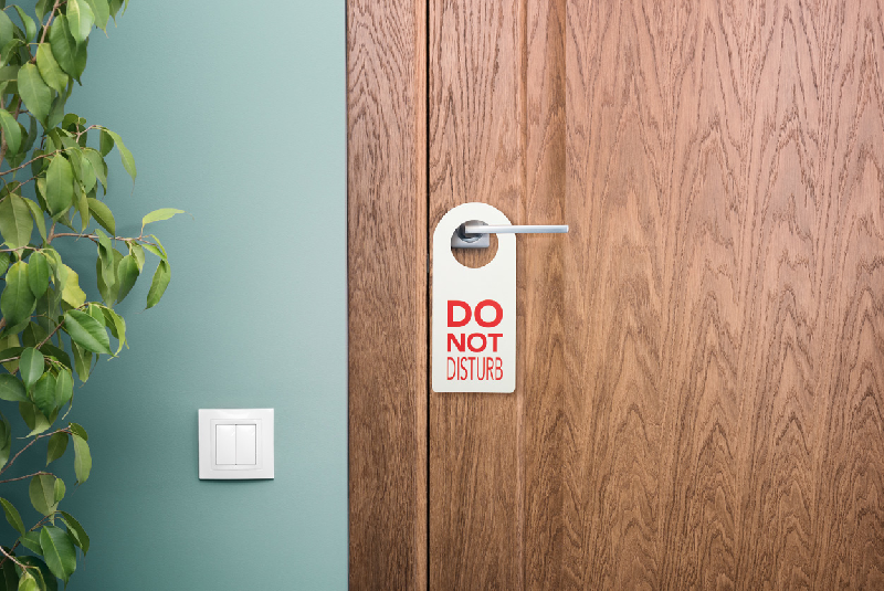 Accroche-porte sur mesure - papier blanc avec impression digitale recto-verso - MOQ 100 pièces_2