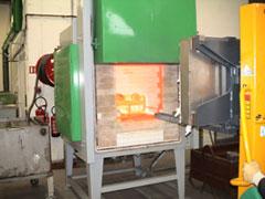 Four de laboratoire haute température - 1350°C - Volume utile 360x330x630 mm - Charge maxi 250 kg_2