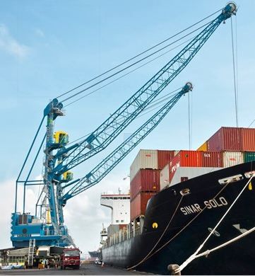 Grue portuaire Lhm 420 avec portée maximale de 48 mètres