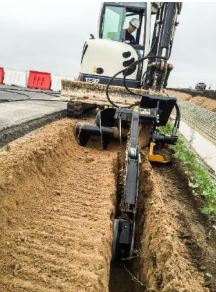 Trancheuse pour des fouilles plus profonde - HYDRIVE_2