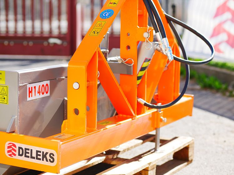 Pri-140-h - godets à basculement hydraulique - deleks - volume de charge : 0.39 m3_2