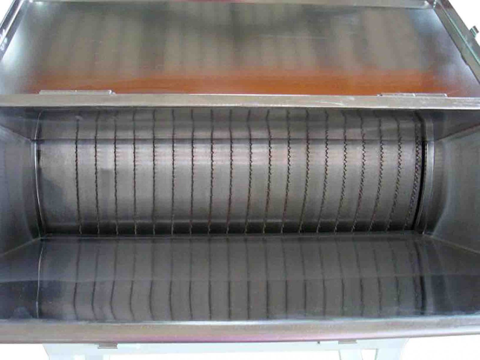 Équipement de broyage pour toasts, pain et biscuits