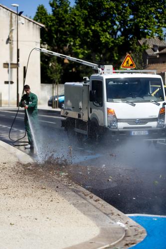 Laveuses multifonctions - Laveuses de rue VL - Polyester-inox, 1500L, haute pression 200 bars_2