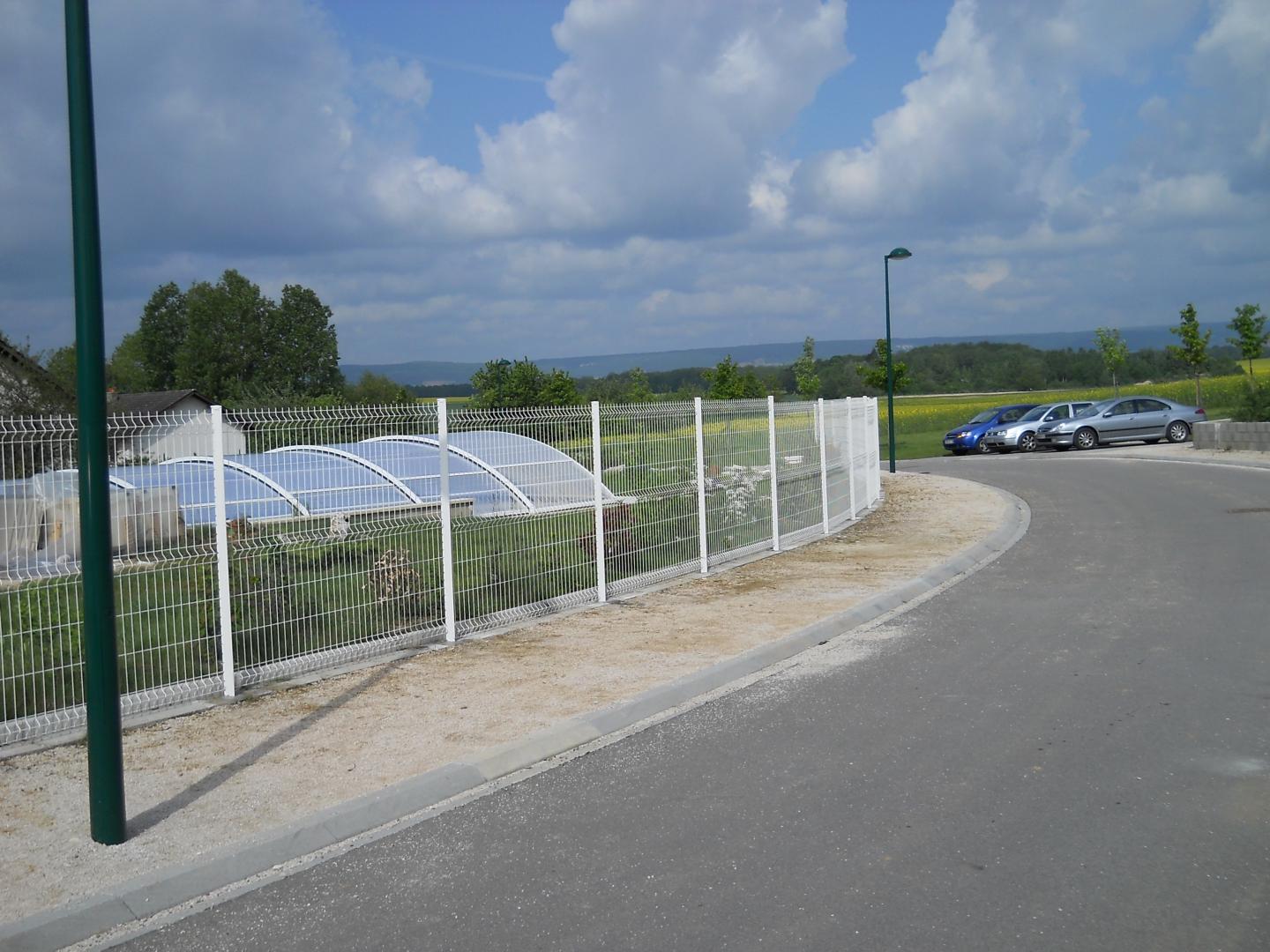 Clôtures grillagées - panneaux vert RAL 6005 - Panneaux Soudés Plastifiés sur fils Galvanisés_2