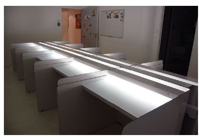 Boxes d'analyses sensorielles multi-postes - ACTUEL - Jusqu'à 12 postes avec options personnalisables_2