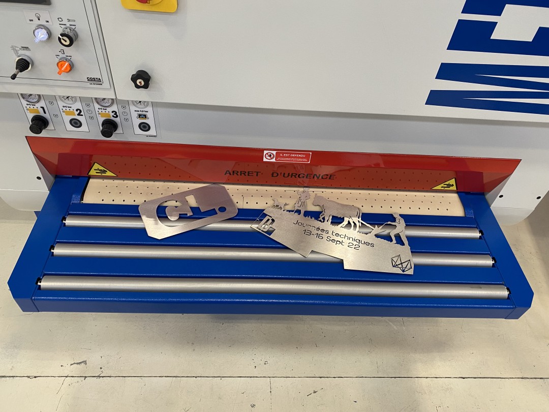 Ébavureuse COSTA MD4 CVC 1150 - Ébavurage et polissage avec 3 stations de travail_2