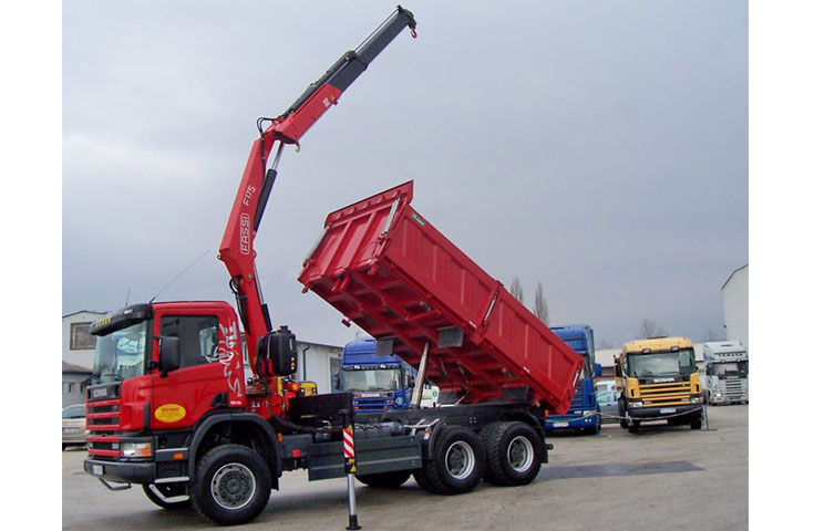 Grue auxiliaire Fassi F175A Active - Capacité de levage jusqu'à 17,0 tm - Bras hydraulique jusqu'à 18,70 m avec jib_2