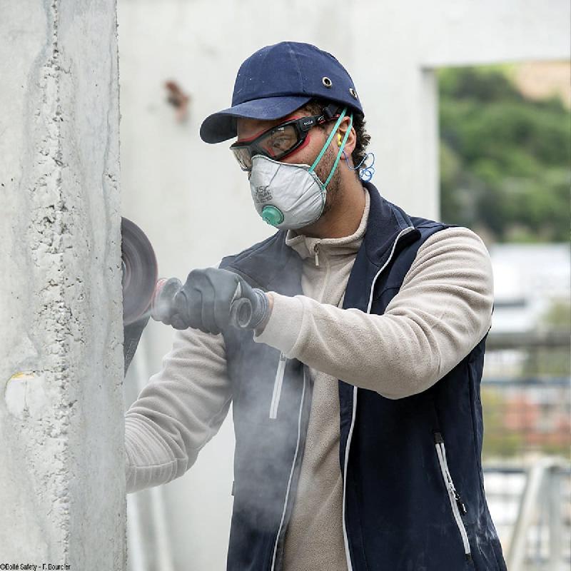 Lunette de protection hybride ULTIM8 - Bolle Safety - Monture bi-matière avec traitement Platinum_2