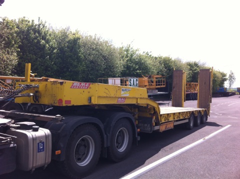 Remorque porte-engins CASTERA - Référence 6401 - 54T PTC, 3 essieux, rampes hydrauliques_2