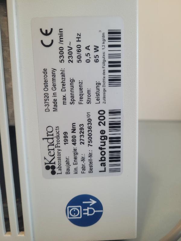Centrifugeuse HERAEUS Kendro Labofuge 200 avec rotor fixe 3760_2