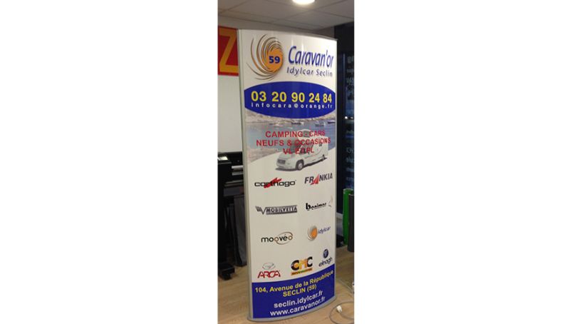 Totem signalétique intérieur - Pano Sign'Service - affichage directionnel et publicitaire_2