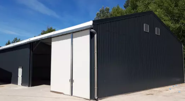 Bâtiment et hangar métallique modulable en acier galvanisé ou aluminium pour l'industrie_2