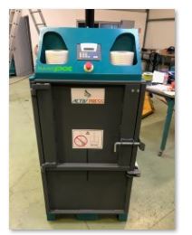 MICROPAC avec grande ouverture de chargement pour compacter facilement