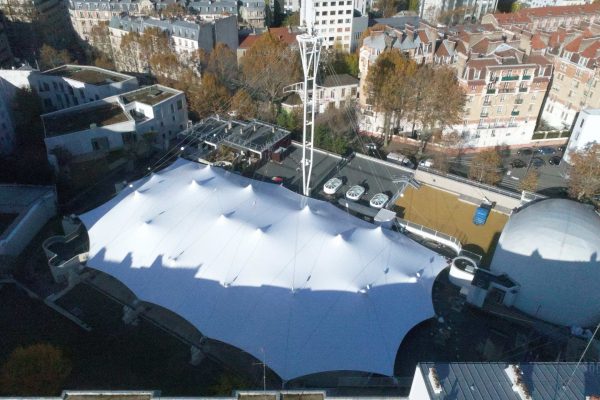 Abris piscine sur mesure - Couverture de qualité avec toile Serge Ferrari - Normandie Structures_2