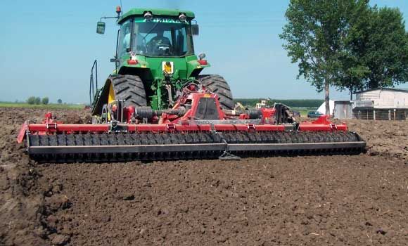 FR200 - Fraises et herses rotatives Forigo - Largeur de travail 502 à 702 cm avec réglage hydraulique et système flottant_2