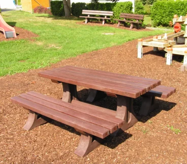 Table pique-nique SKOUL plastique recyclé_2