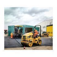 Cb2.5 rouleau tandem vibrant - caterpillar - machine de 2.5t métrique._2