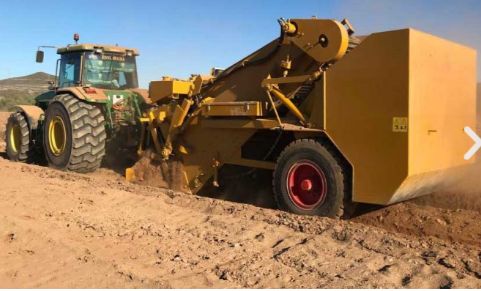 Dam-5 Plus - Épierruse agricole Triginer - Décharge au sol - Largeur de travail 2,1 m - Capacité 6 m³_2