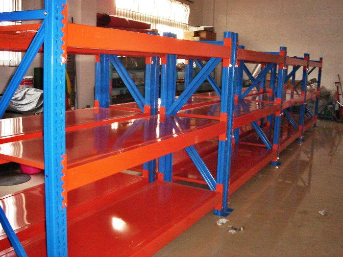 LSR1500-3000WD - Rayonnage mi-lourd 200kg avec défilement ligne par ligne pour petits/moyens articles - Orbit_2