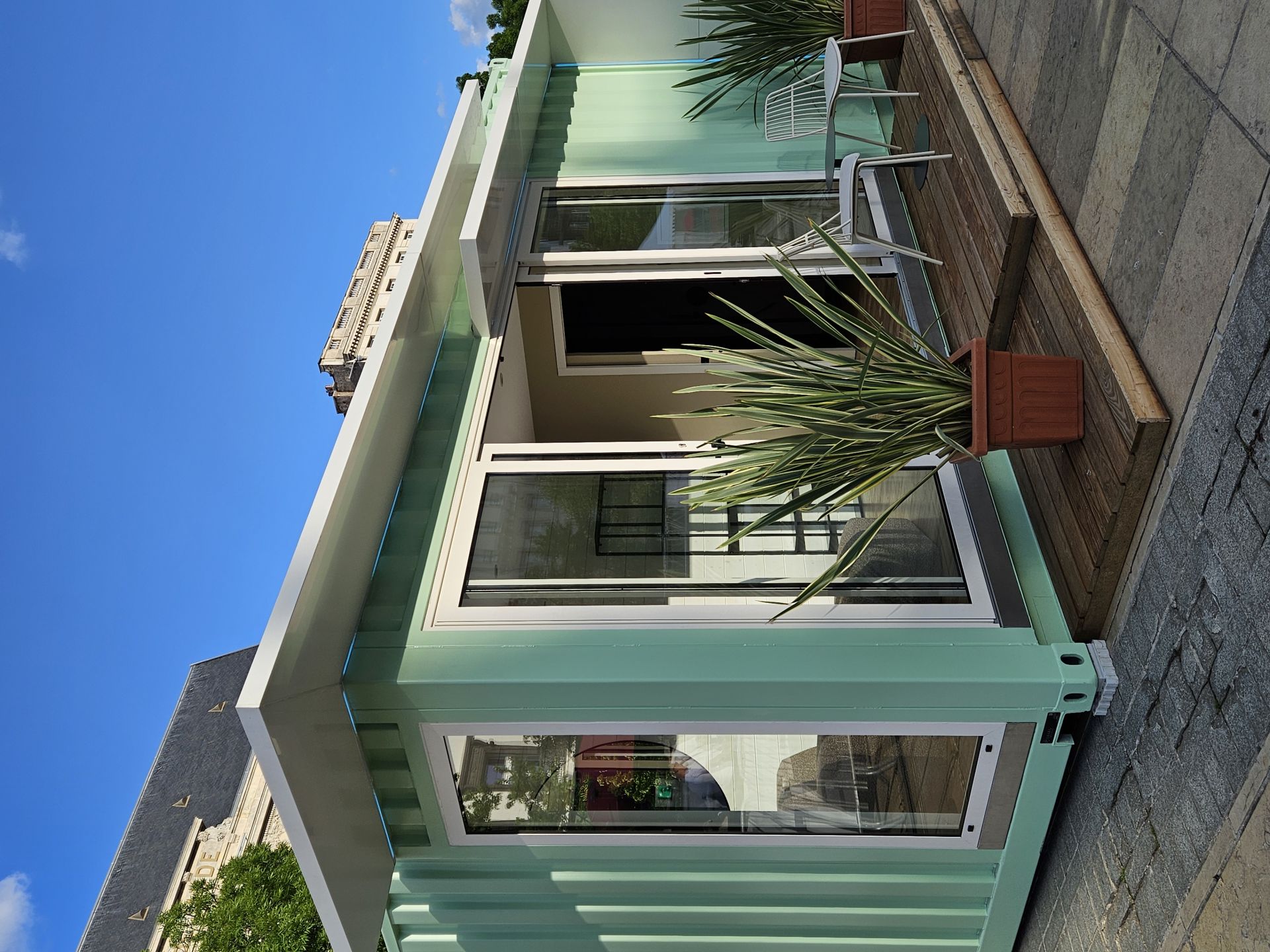 Studio container aménagé Déséo Cargo 15 ou 30 m² ? Logement, bureau ou hébergement touristique_2