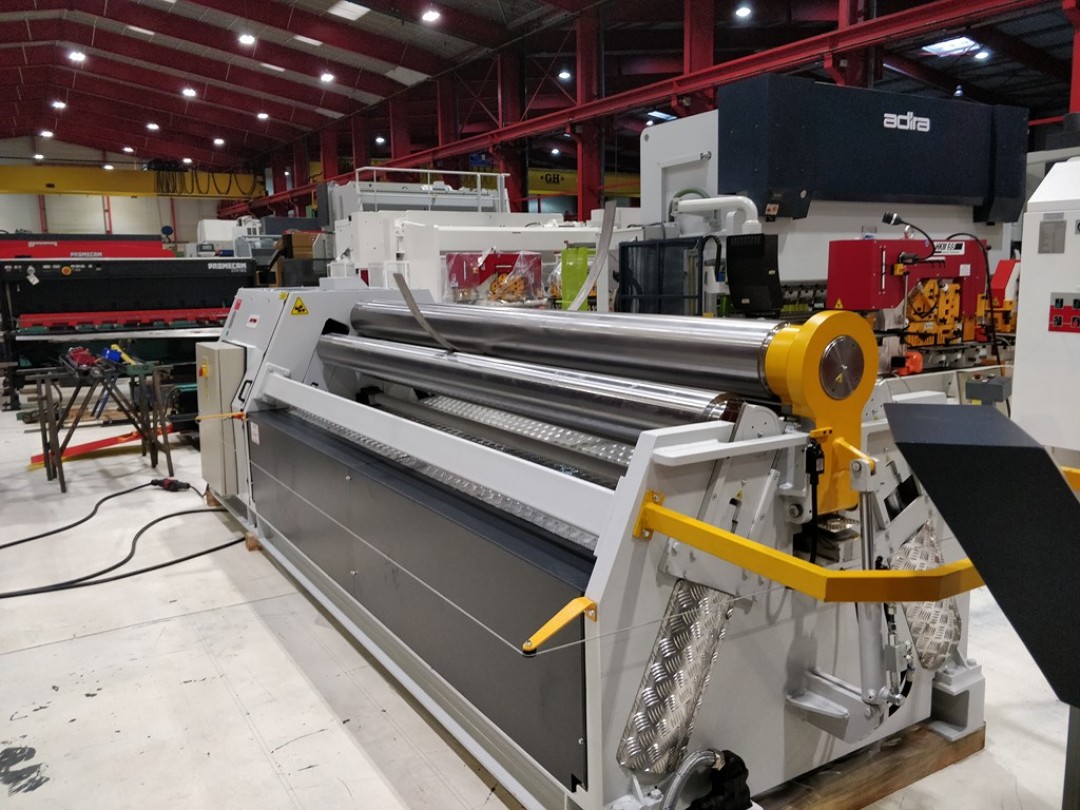 Rouleuse motorisée version R4-L - pupitre de commande ADFORM - tôles de 1050 à 3050 mm_2