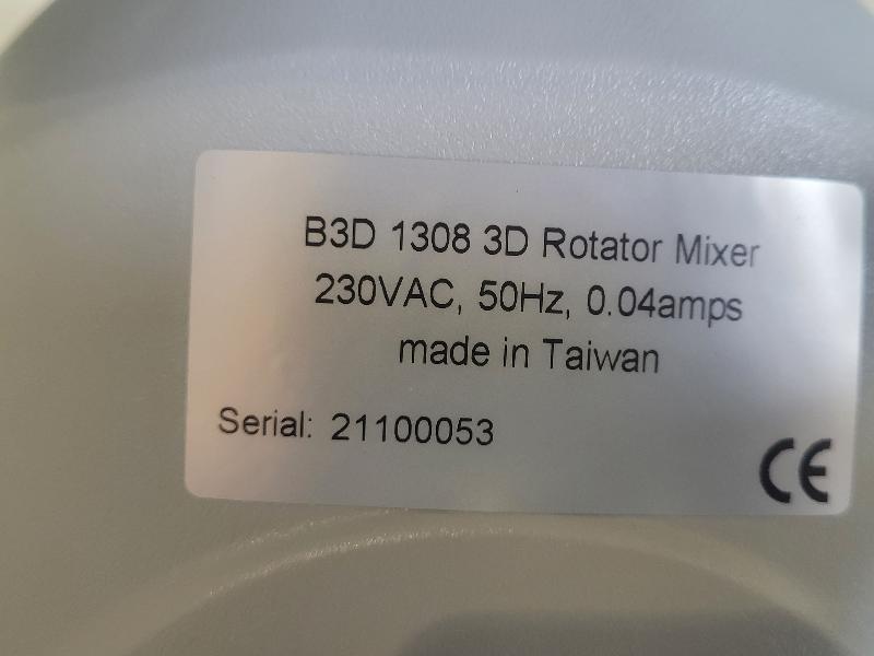 Mélangeur à bascule 3D BlotBoy B3D 1308, vitesse fixe, avec tapis plat BENCHMARK_2