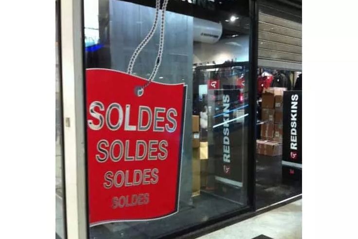 Service de décoration de vitrine - vinyles adhésifs microperforés - NEW DISPLAY_2