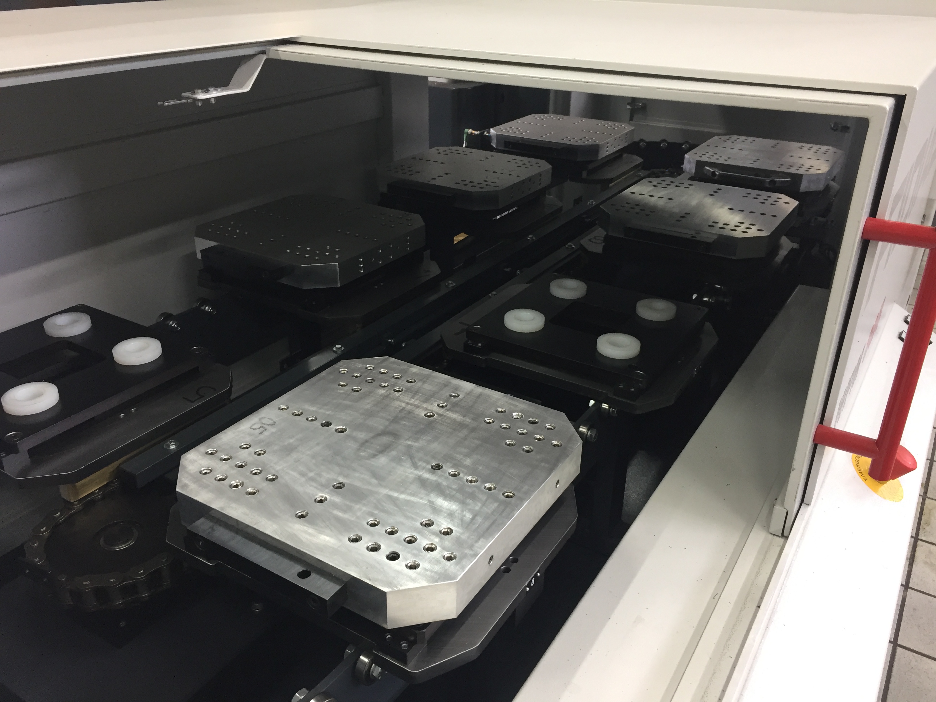 Centre d'usinage 3 et 5 axes Fidia G996 - grande vitesse, table roto-basculante, électrobroche 24000 t/min_2