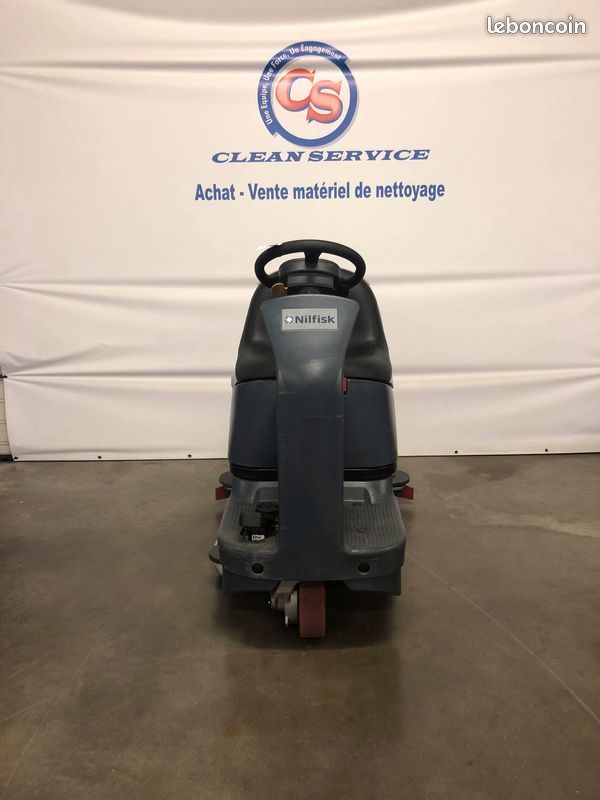 Autolaveuse autoportée d'occasion br652 nilfisk -groupe clean_2