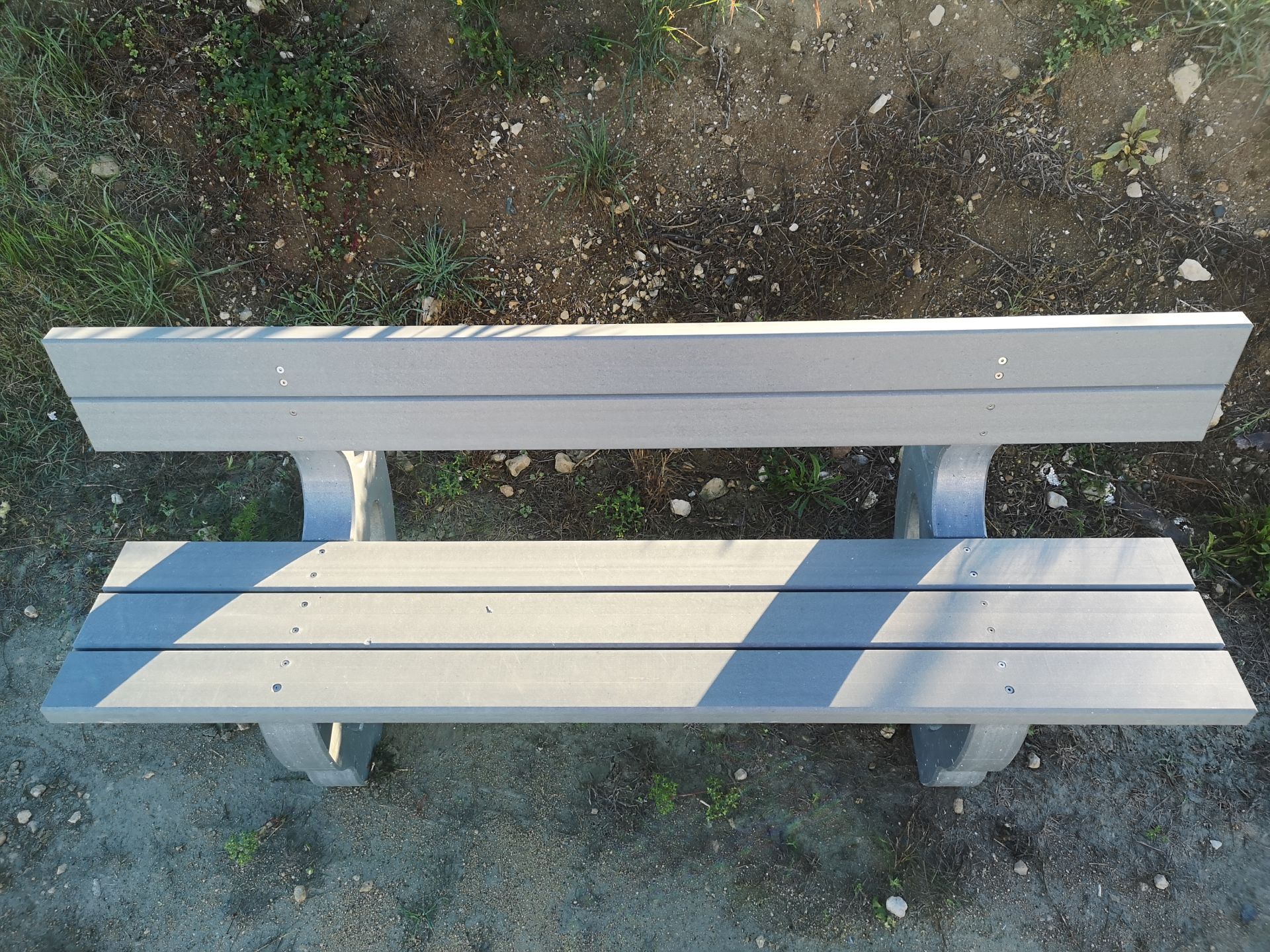 Banc public avec dossier 180 cm - 100% recyclé - robuste et sans entretien_3