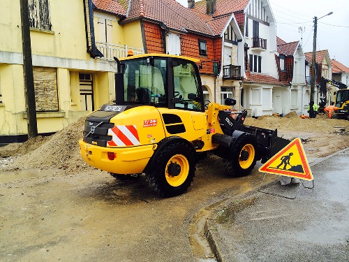 Chargeuse 900 l   l28fz_2