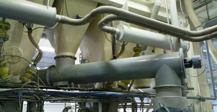 Convoyeur à vis tubulaires TP et TE - Service lourd et extra-lourd - Traitement des minéraux, verre, ciment, plâtre, chaux et industrie minière_2