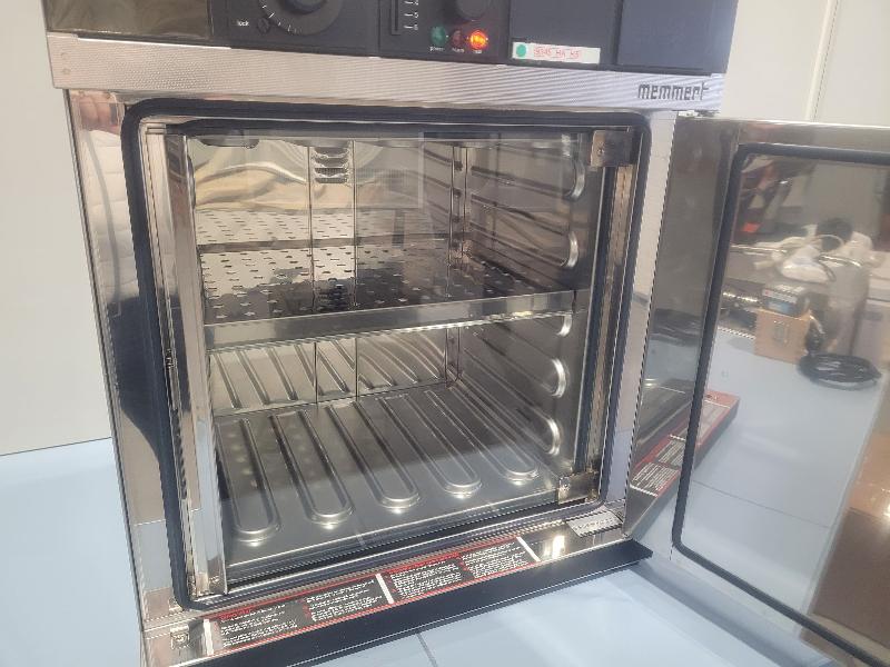 Incubateur / étuve Memmert BM 400 à convection naturelle 70°C_2