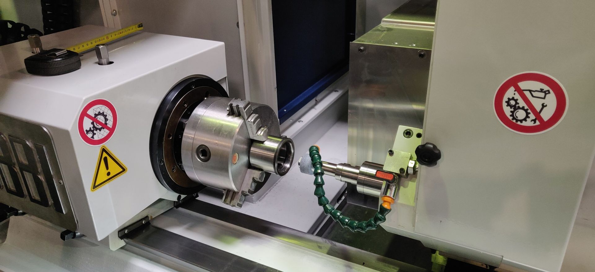 Rectifieuse cylindrique universelle occasion robbi modèle 600 rt6 année 2019_2