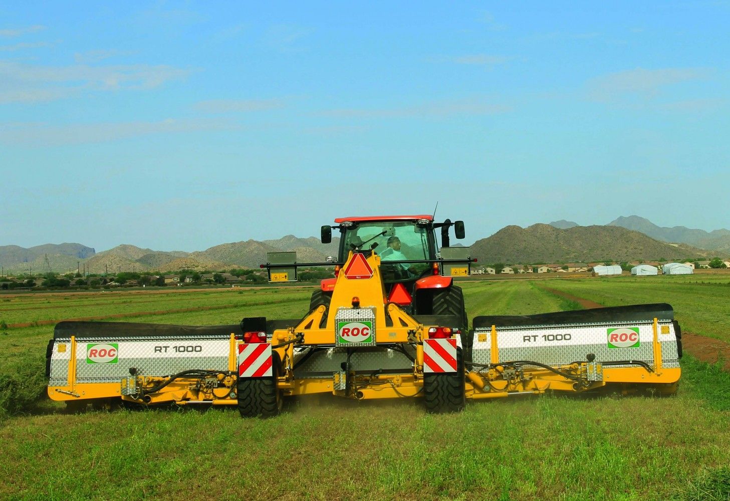 RT 1000 - Andaineur à tapis ROC SRL - Récolte efficace avec tracteur 100 HP pour andains jusqu'à 10 mètres_2