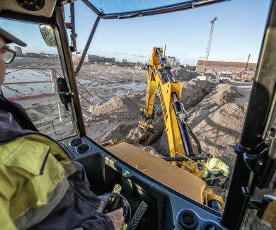 Chargeuse/pelleteuse diesel et entièrement automatique - Hydrema 922G_2