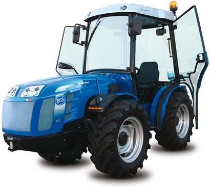 Tracteur Invictus K600 RS équipé d’une transmission synchronisée à 24 rapports