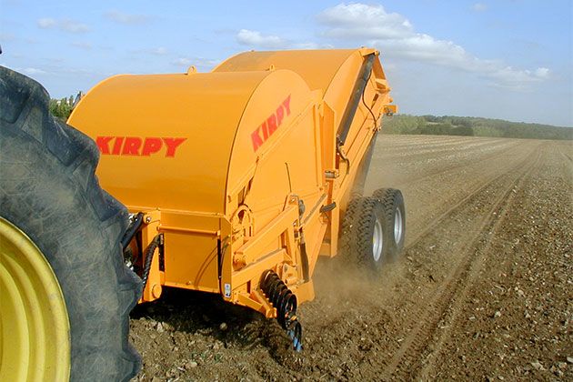 Ramasseuse Kirpy 3420 avec trémie de 3 m³
