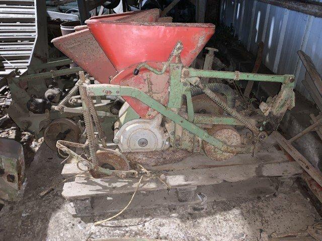 Pièce semoir agricole Nodet Gougis PNEUMASEM - Occasion - Éléments pneumatiques pour betteraves et maïs_2