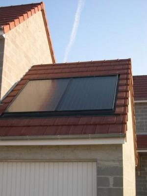 Chauffe-eau solaire compatible avec capteurs thermiques FK 7220