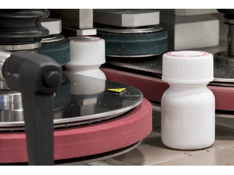 Resserreur en ligne haute vitesse - beltorque® - Serrage précis jusqu'à 300 unités par minute_2