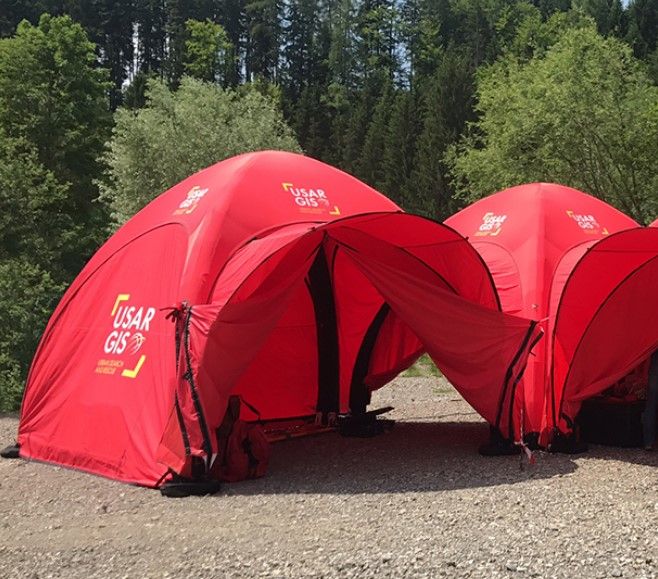 Gybe - Abris médicaux mobiles Fugu - Tente de secours gonflable 5 x 5 m_2