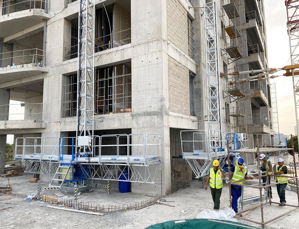 Plateforme élévatrice sur mâts - PEC 130_2