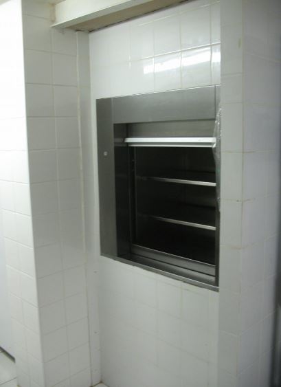 Monte plat pour les petites charges jusqu'à 100 kg idéal pour les restaurants, les hôtels ou les pharmacies_2