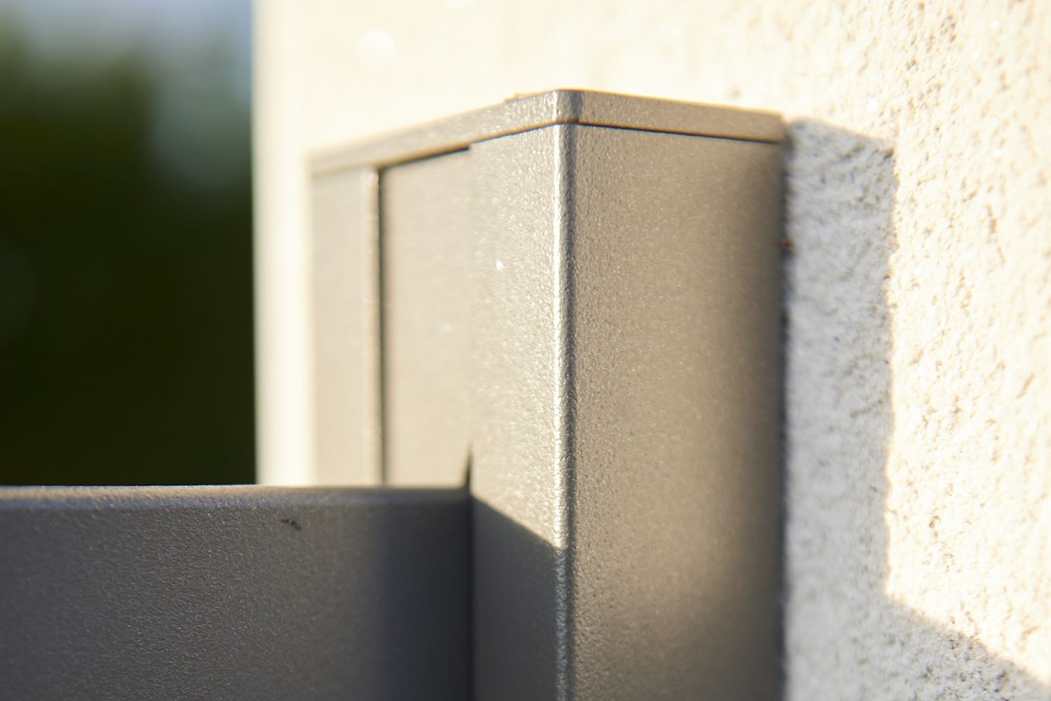 Clôture Mistral avec lames occultantes en aluminium