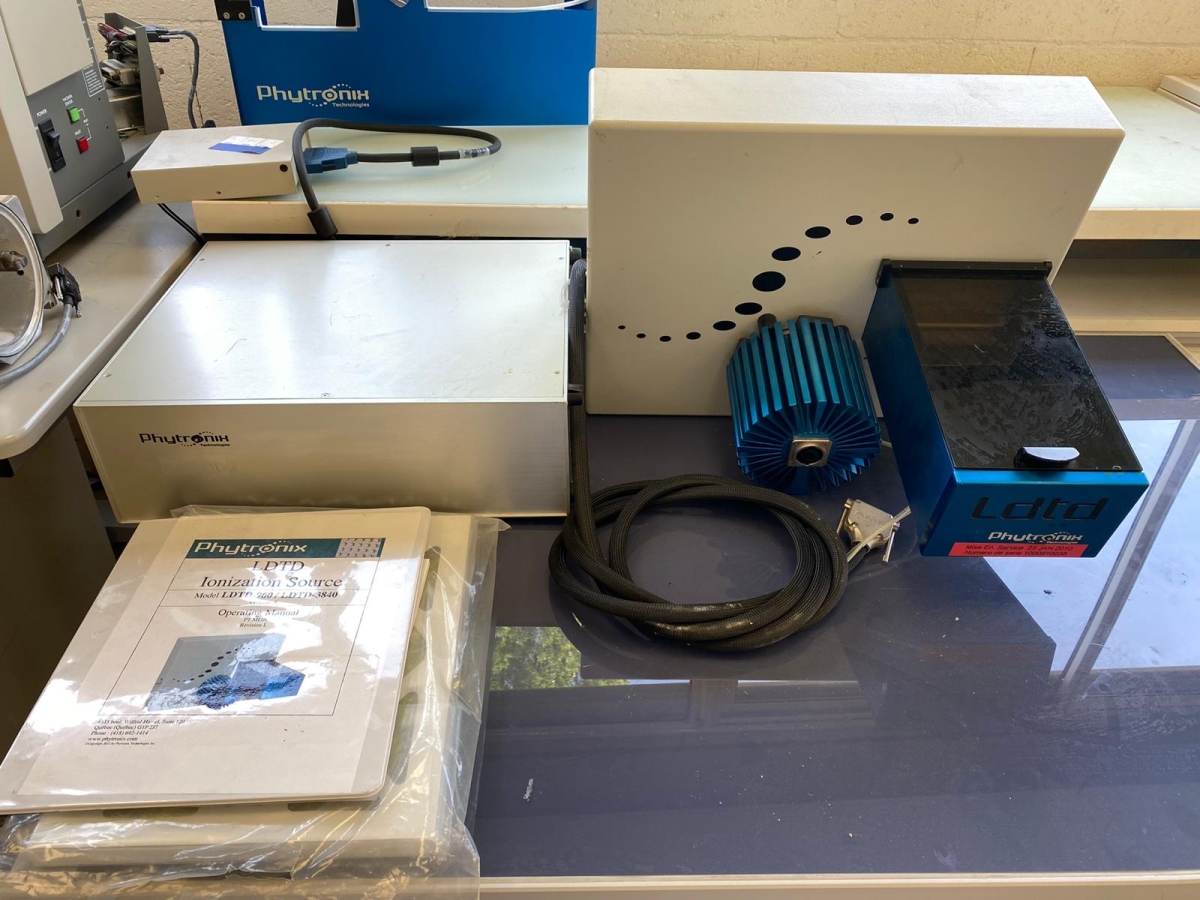 Spectromètre de masse neuf sciex, système hplc agilent 1100 & ms api 4000 qtrap - p21011057_2